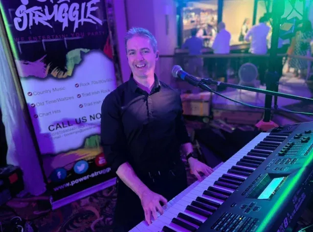 Happy Birthday Kevin!! 🎈🥳🎵🎹